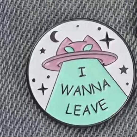 I Wanna Leave x Mental Health Matters colorful enamel cartoon pin lapel brooch - Picture 7 of 11